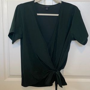 NWOT- ANN TAYLOR , wrap tie short SLV. Blouse. S